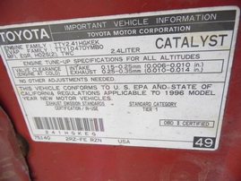 1996 TOYOTA TACOMA BURGUNDY XTRA 2.4L AT 2WD Z17697